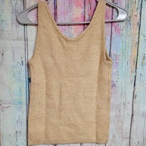 NWT Universal Thread Ribbed Knit U Neck Sweater Tank Top Beige Neutral Size XS - Picture 4 of 7
